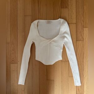 NWOT Cream Long Sleeve Ribbed crop Top